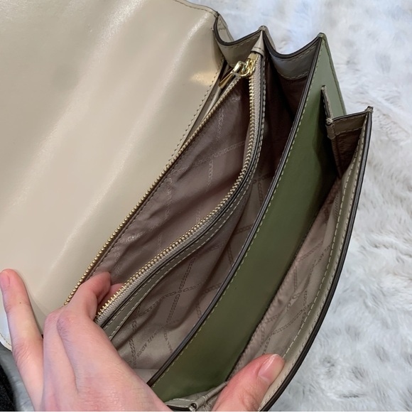 Michael Kors Jade Tricolor Large Gusset Leather Shoulder Crossbody Bag, Green - Picture 9 of 12